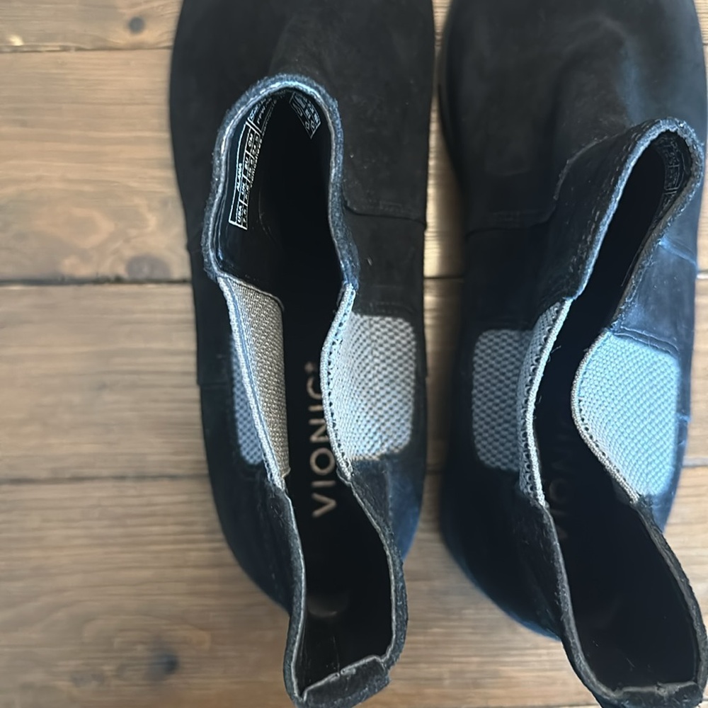 Vionic Ankle Boots - image 6